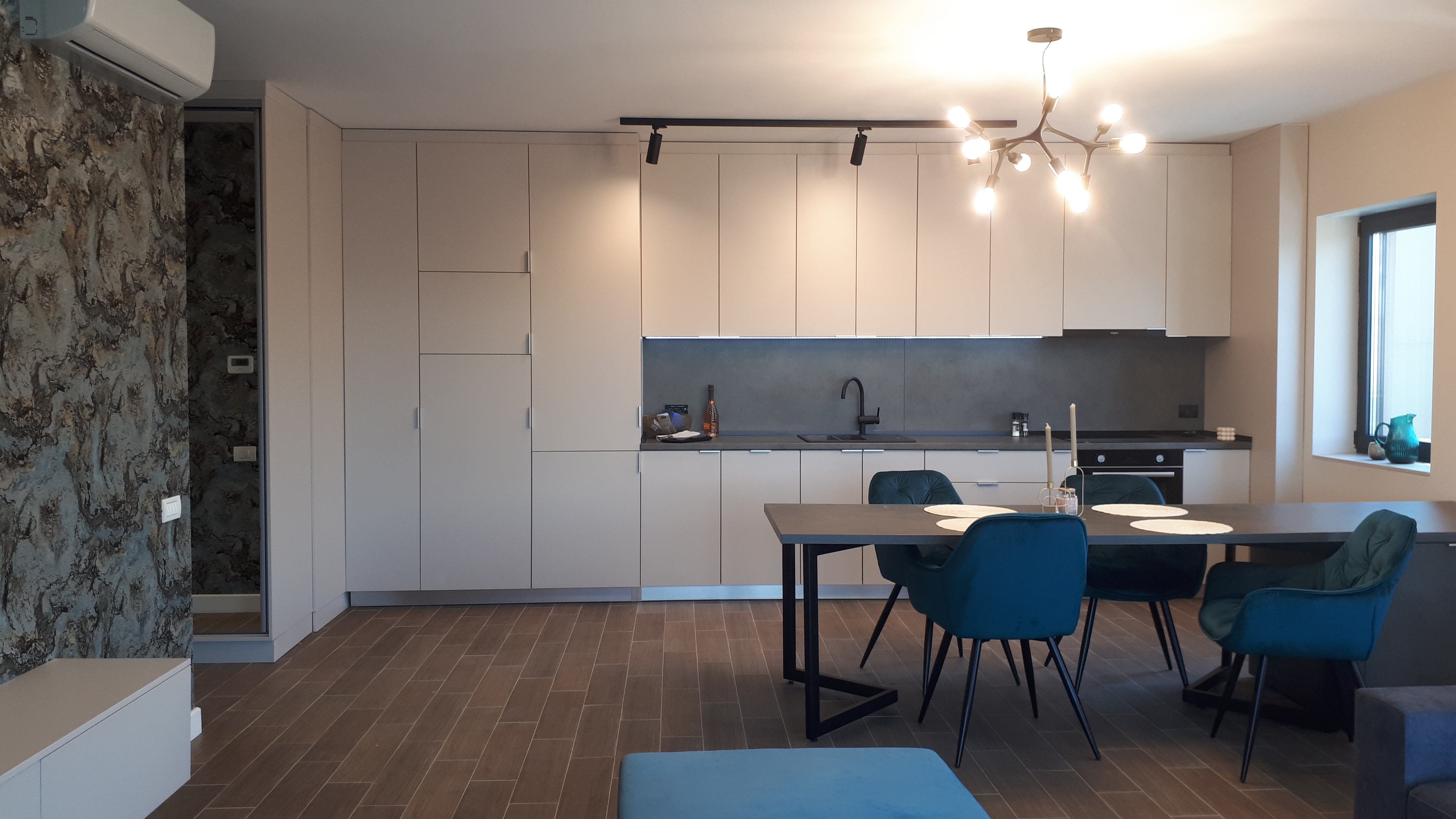 preview APARTMENTS FOR RENT