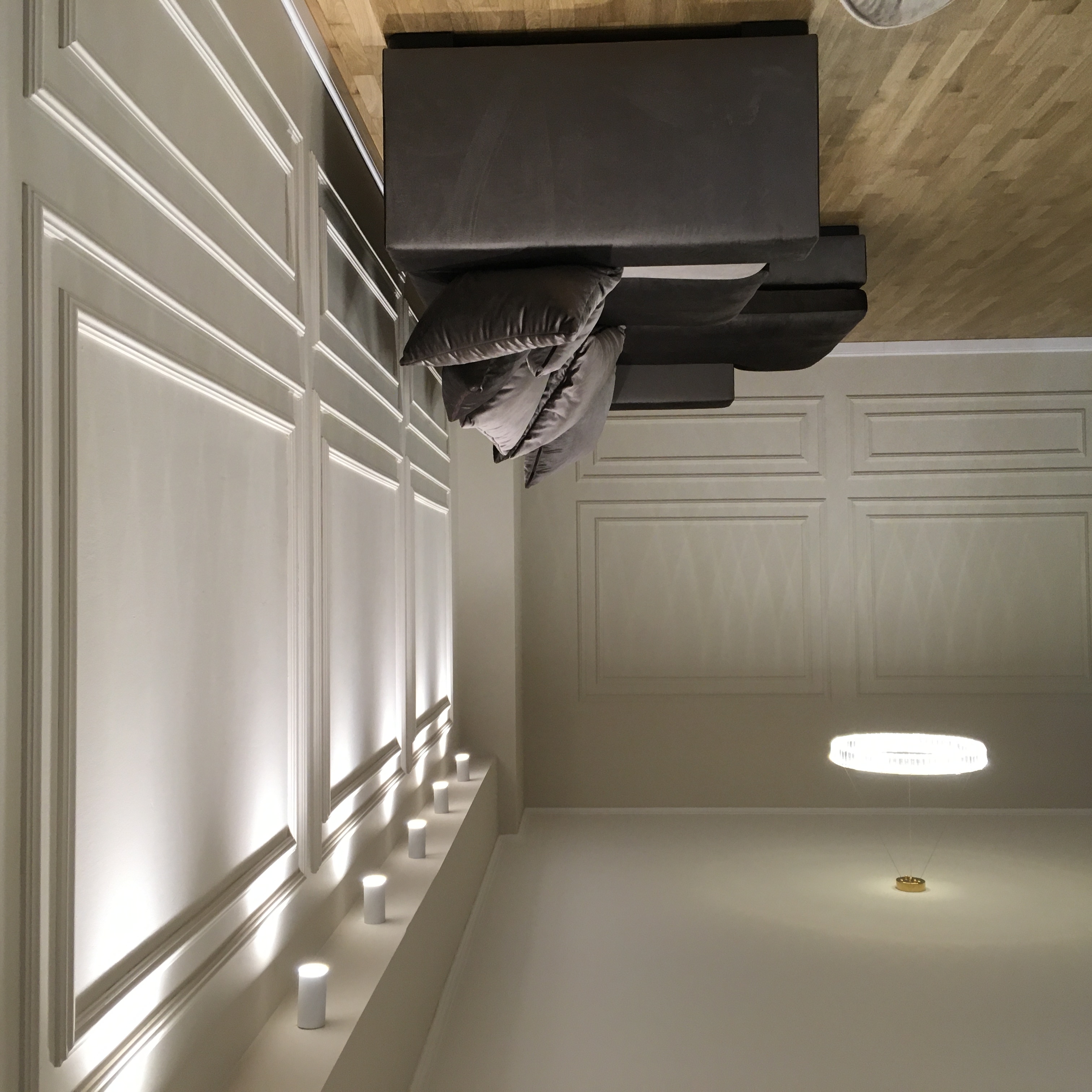 preview interior showroom loreal